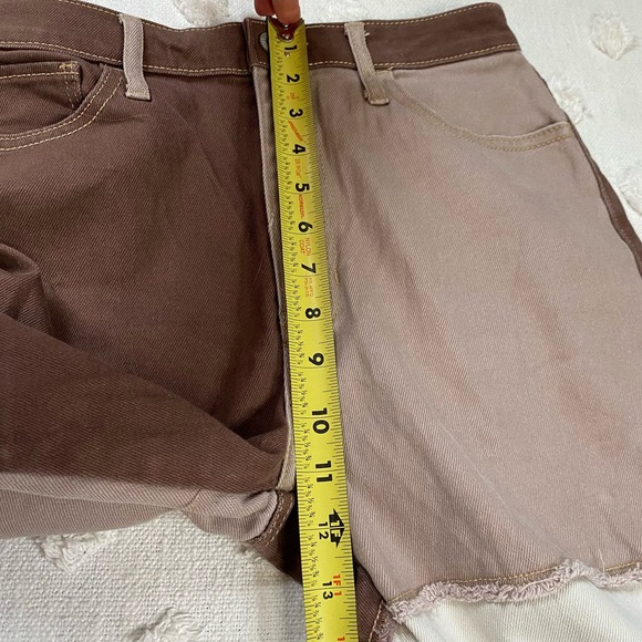 Hollister Ultra High Waisted Patched Denim Dad Jean Brown  Women’s Size 25 - Picture 8 of 9